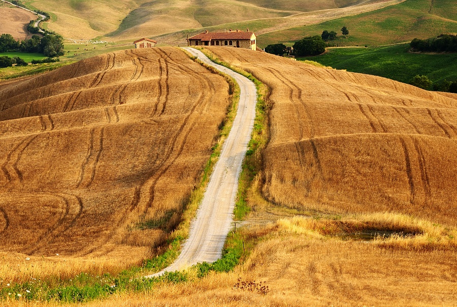 Přes kopečky